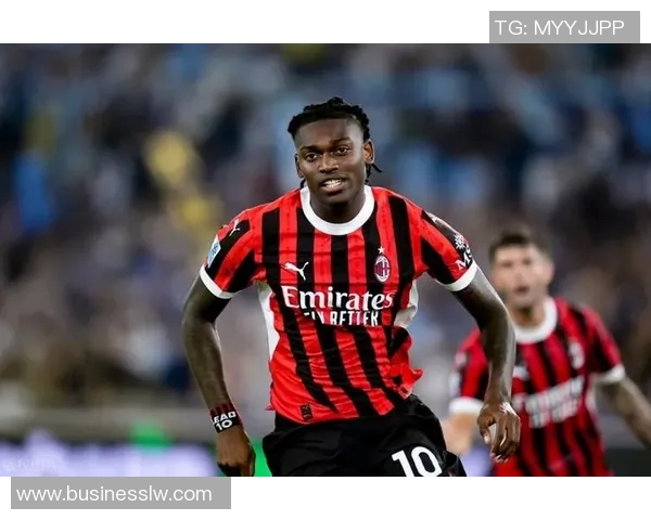 莱奥意甲破门助球队逆转胜利展现超强个人能力与团队合作精神