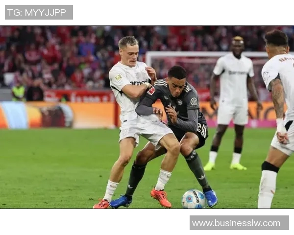 拜仁慕尼黑凭借稳健防守力克勒沃库森，取得胜利