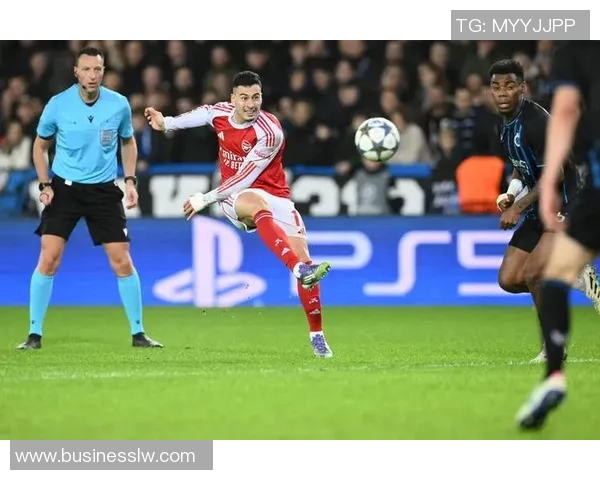 布鲁日主场强势表现以三球完胜马赛展现球队实力