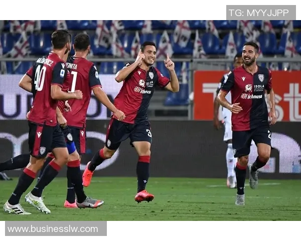 比达尔回归巴萨，球队士气大增备战西甲关键战