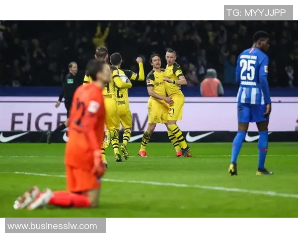 德甲保级悬念难解，斯图加特客场逼平柏林赫塔助力保级战火再起