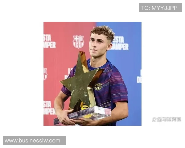 国际巴塞罗那俱乐部签约新晋小将,重塑青训传统,提升球队实力 国际巴塞罗那俱乐部签约新晋小将,重塑青训传统,提升球队实力