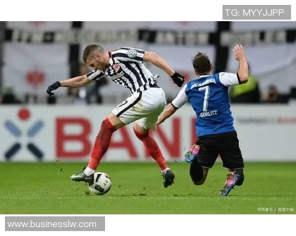 汉诺威凌厉攻势,大胜比勒费尔德德bytedance 汉诺威凌厉攻势,大胜比勒费尔德德bytedance